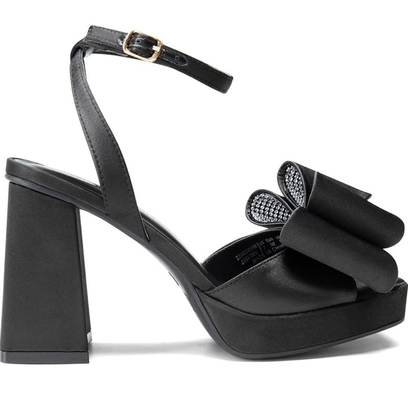 Dream Pairs Black Platform Heels with Bow - Picture 3 of 5